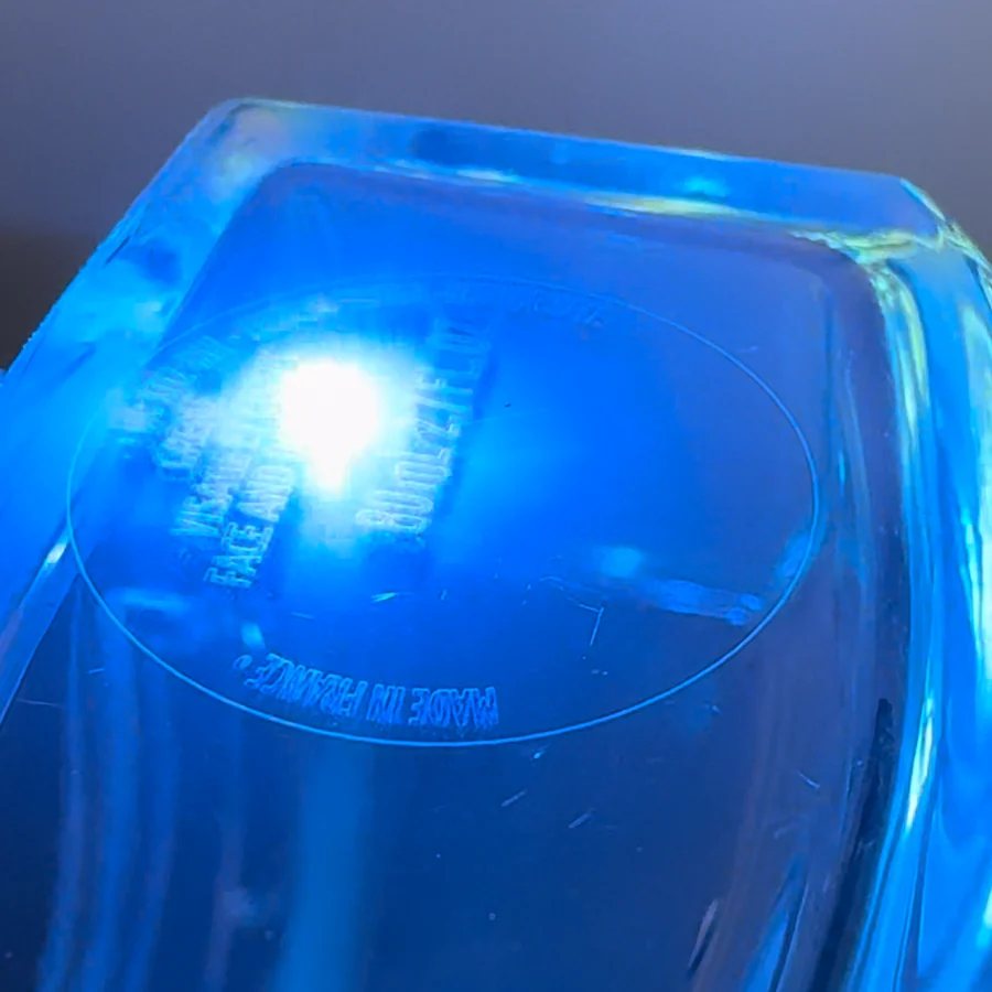 Marquage laser Made in France sur verre
